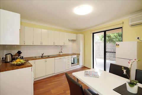 Swan River Applecross Heathcote Park 1BR Villa - New Castle Holiday 2