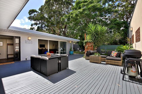 Swanway - Pet Friendly - 10 Min Walk To Beach - New Castle Holiday 1