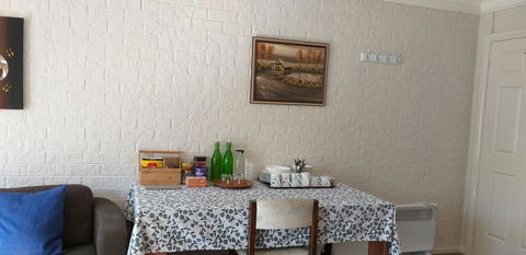 Sweet Home By The Golf Course - New Castle Holiday 2