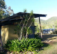 Sweetwater Lodge - New Castle Holiday