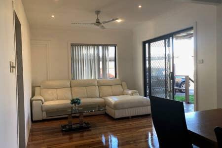Sydney Accommodation - New Castle Holiday 3