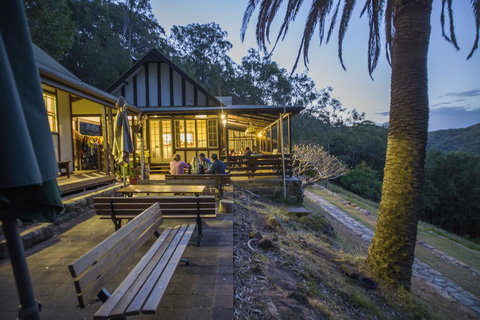 Sydney, Pittwater YHA - New Castle Holiday 0