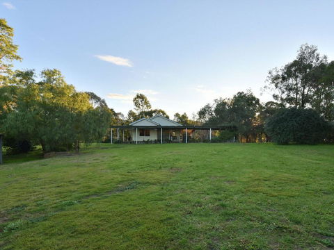 Tabitha Hill Homestead - New Castle Holiday 3