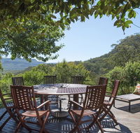 Taliesin - Beautiful 4 bedroom home with amazing views - New Castle Holiday