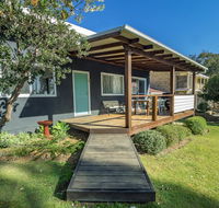 Tallowood beachfront cottage - New Castle Holiday