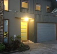 Tangles - New Castle Holiday