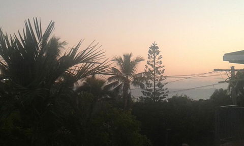 Tannum On The Beach Motel - New Castle Holiday 2