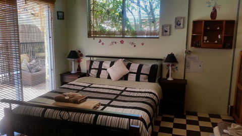 Tara Spa Apartments - New Castle Holiday 0