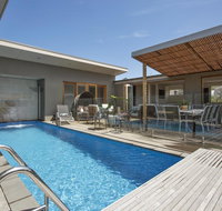 Tarakan Escape Sorrento - New Castle Holiday