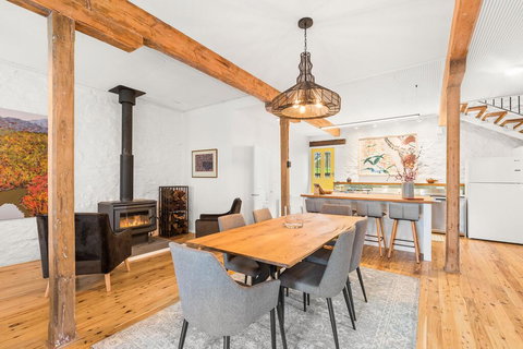 TARALGA TERRACES - New Castle Holiday 2