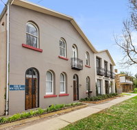 TARALGA TERRACES - New Castle Holiday