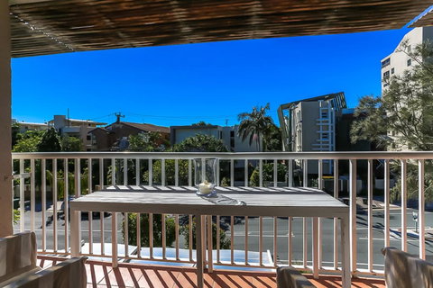 Taranaki Apartment - New Castle Holiday 0