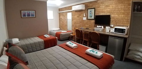 Taree Country Motel - New Castle Holiday 3