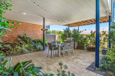 Tareebin Road, 2/26 - New Castle Holiday 2