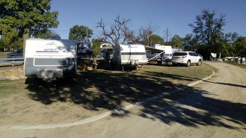 Taroom Caravan & Tourist Park - New Castle Holiday 2