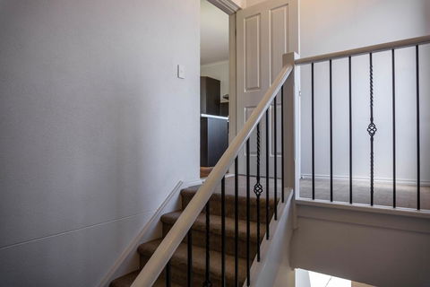 Tasha's Apartments On Kerry - New Castle Holiday 3