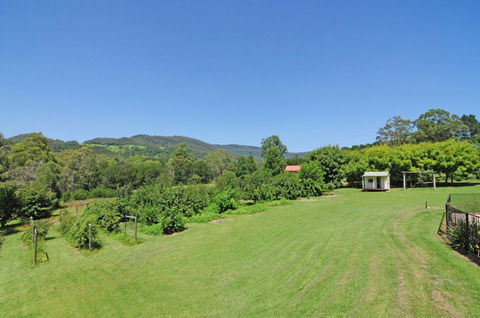 Tatiara - Spacious Family Friendly Home! - New Castle Holiday 2