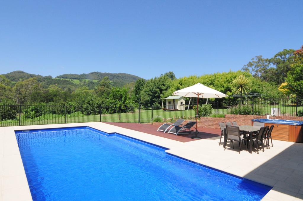 Manchester Square NSW New Castle Holiday