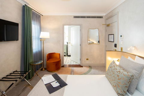 Tattersalls Hotel - New Castle Holiday 1