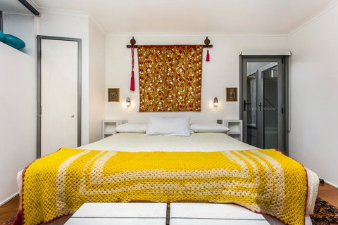 Taylors At Tallows - New Castle Holiday 0