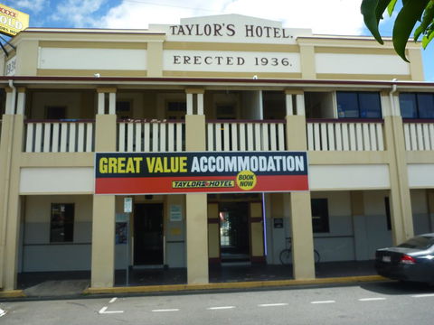 Taylors Hotel - New Castle Holiday 0