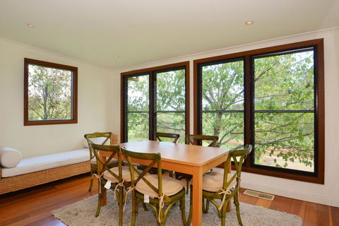 Tellace Wines Homestead - New Castle Holiday 1