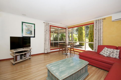 Tennessee Hill Cottage - New Castle Holiday 3