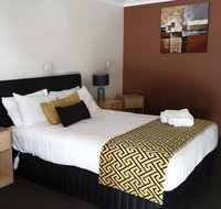 Tenterfield Tavern and Motor Inn - New Castle Holiday