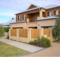 Terrific Townhouse - New Castle Holiday