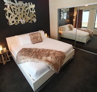 The Arcadia Apartment - New Castle Holiday