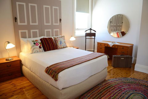 The Bank B&B West Wyalong - New Castle Holiday 1