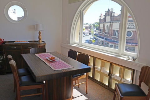 The Bank B&B West Wyalong - New Castle Holiday 2