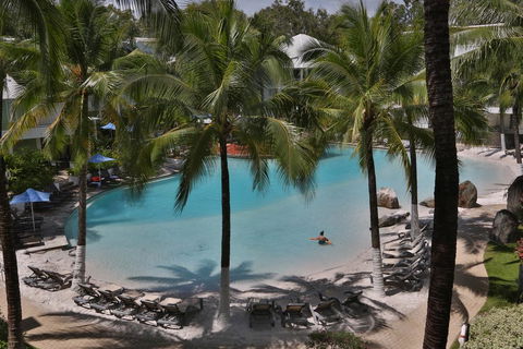 The Beach Club  -  Luxury Private Apartments - New Castle Holiday 0