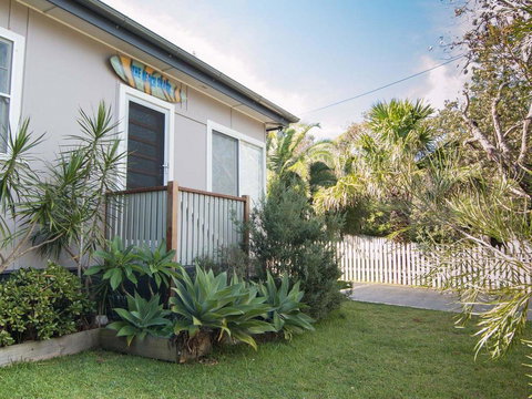 The Beach Shack - New Castle Holiday 0