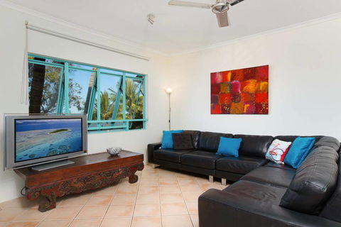 The Beach Shack 3BR Waterfront Resort, Own WIFI - New Castle Holiday 3