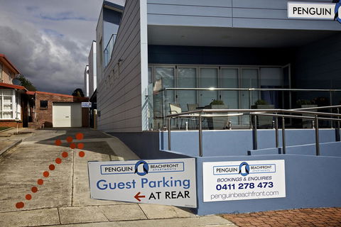 Penguin Beachfront Apartments - New Castle Holiday 24