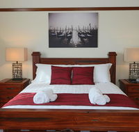 Moonah Central Apartments and Holiday Homes - New Castle Holiday