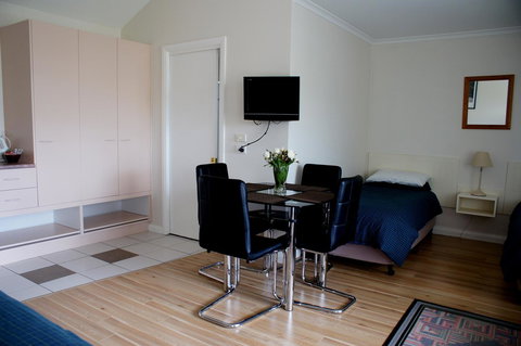 Shearwater Cottages - New Castle Holiday 8