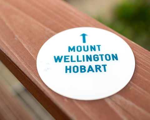 Larus Waterfront Cottage - New Castle Holiday 23