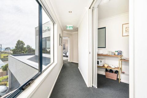 Madsen Retreat - New Castle Holiday 13