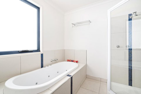 Madsen Retreat - New Castle Holiday 2