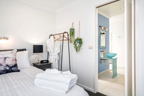 Madsen Retreat - New Castle Holiday 26