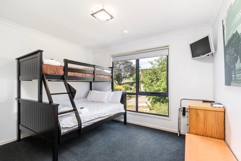 Madsen Retreat - New Castle Holiday 28