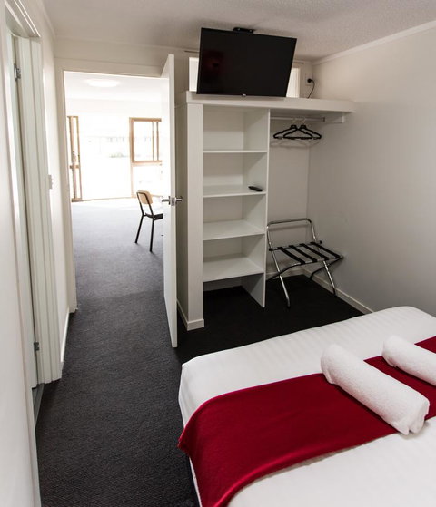 Eastcoaster Tasmania - New Castle Holiday 21