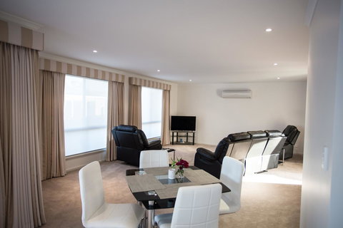 Eastcoaster Tasmania - New Castle Holiday 29