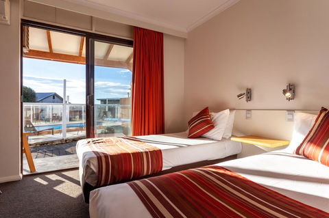 Beachfront Bicheno - New Castle Holiday 25