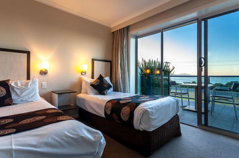 Beachfront Bicheno - New Castle Holiday 9