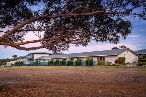 Beachfront Bicheno - New Castle Holiday 40