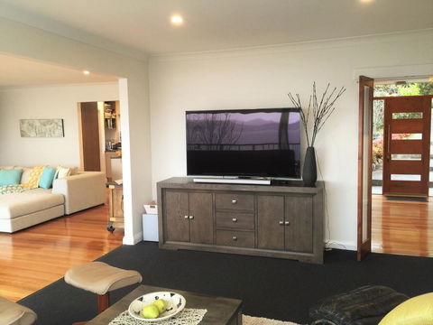 Sunrise On The Bay - New Castle Holiday 13