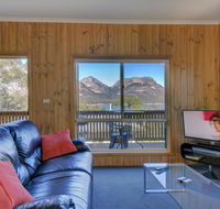 Freycinet Sanctuary 4 - New Castle Holiday